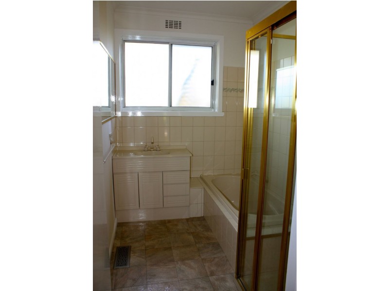 6 Rosen Street, Blackburn South VIC 3130