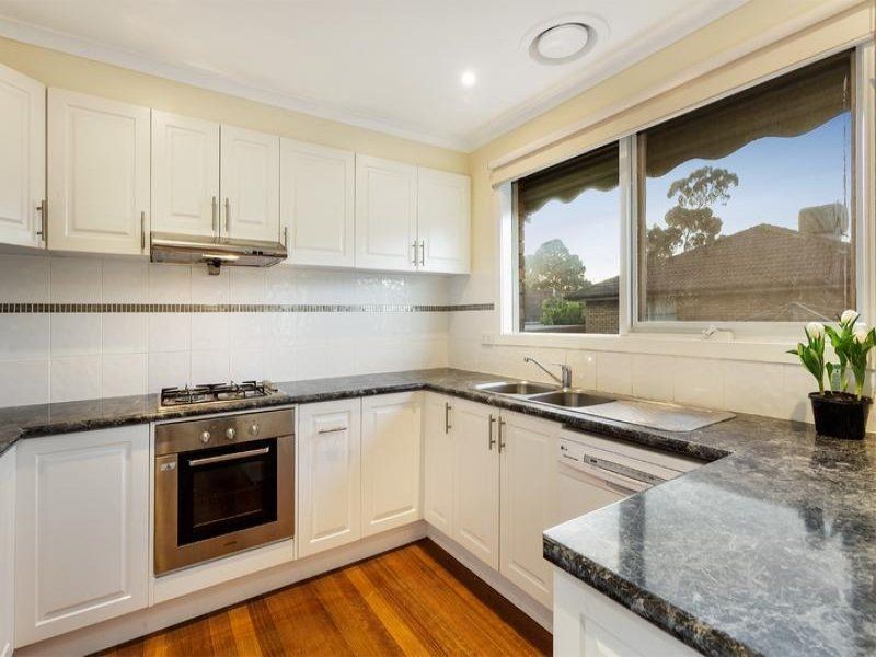 4/25 Quentin Street, Forest Hill VIC 3131