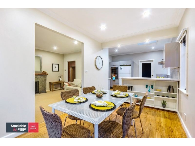 6 Hone Avenue, Blackburn South VIC 3130