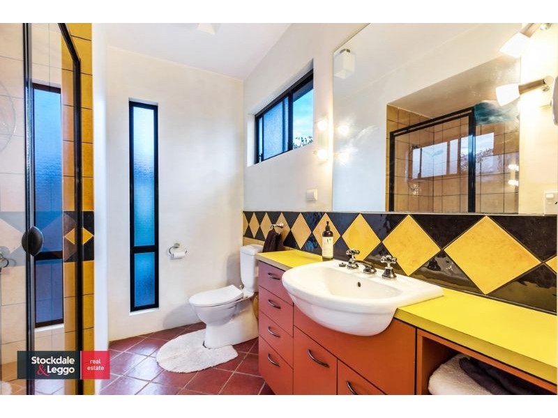 6 Hone Avenue, Blackburn South VIC 3130