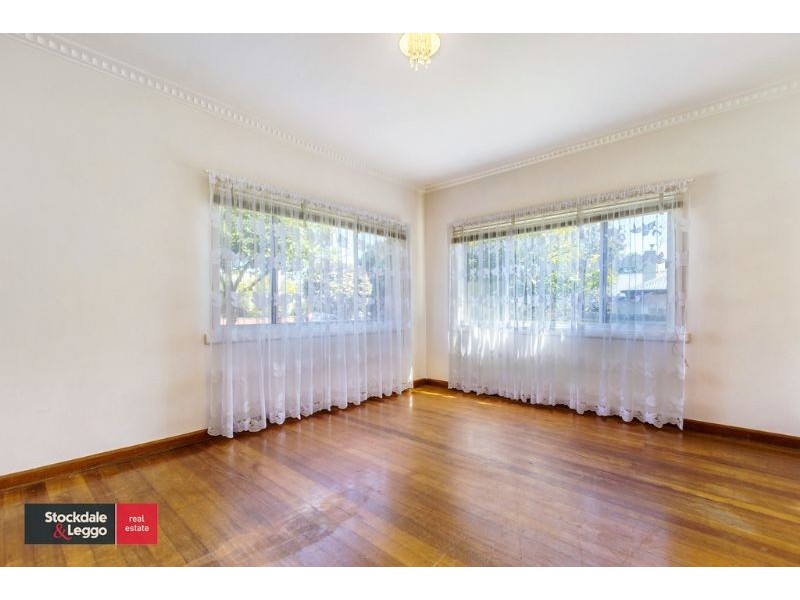 19 Ayr Street, Blackburn South VIC 3130