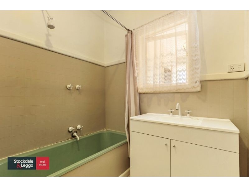 19 Ayr Street, Blackburn South VIC 3130