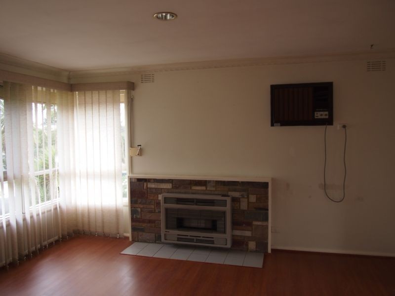 5 Moonah Road, Wantirna South VIC 3152