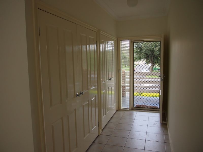 1/166 Wantirna Road, Ringwood VIC 3134