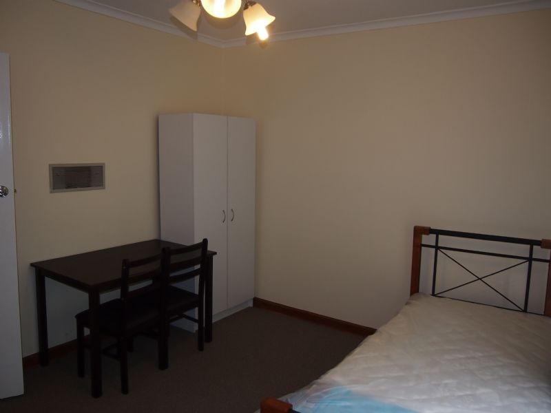 ROOM 1/17 Laughlin Avenue, Nunawading VIC 3131