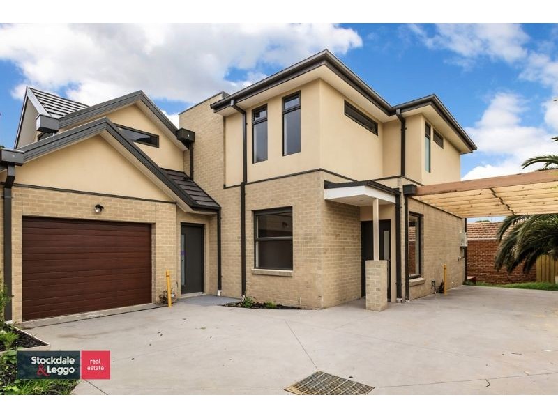 2/22 Bass Street, Box Hill VIC 3128