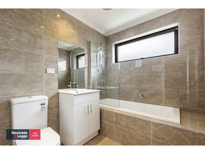 2/22 Bass Street, Box Hill VIC 3128