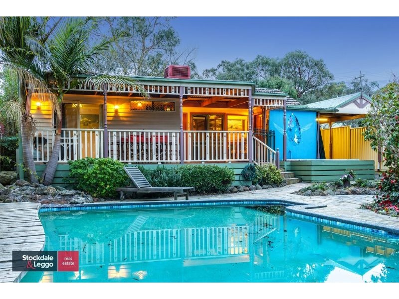 11 Walwa Street, Mitcham VIC 3132