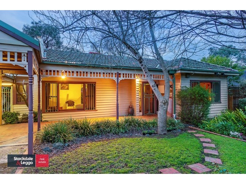 11 Walwa Street, Mitcham VIC 3132