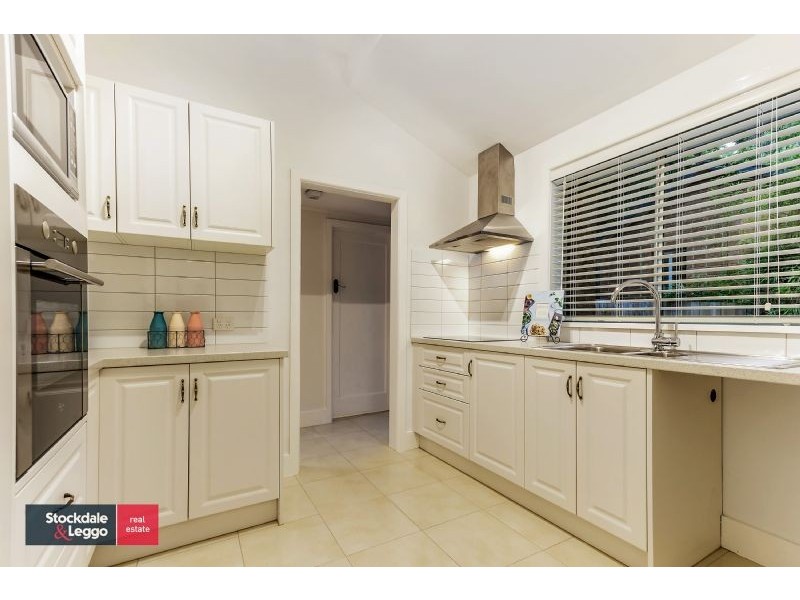 1/96 Blackburn Road, Blackburn VIC 3130