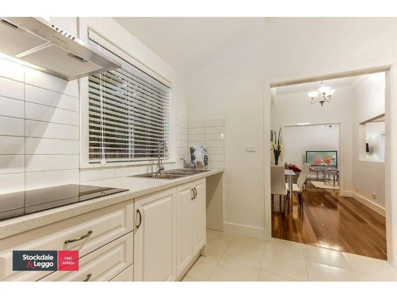 1/96 Blackburn Road, Blackburn VIC 3130