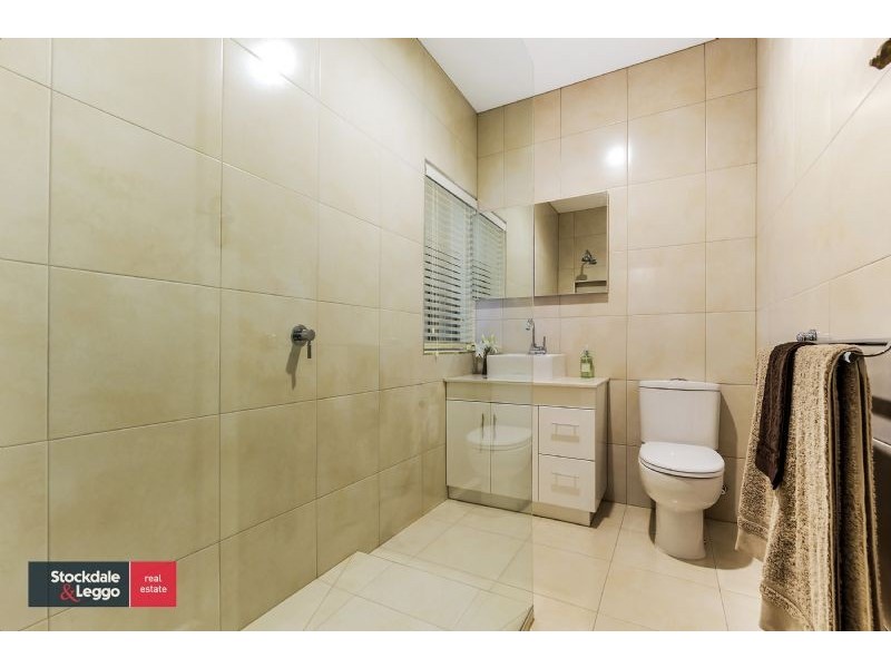 1/96 Blackburn Road, Blackburn VIC 3130