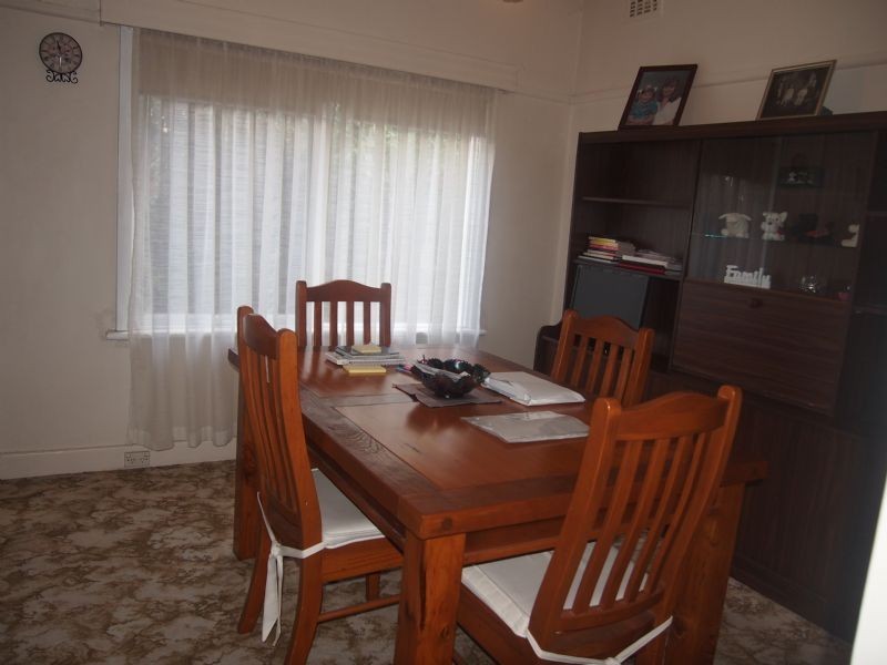 11 Hirst Street, Blackburn VIC 3130
