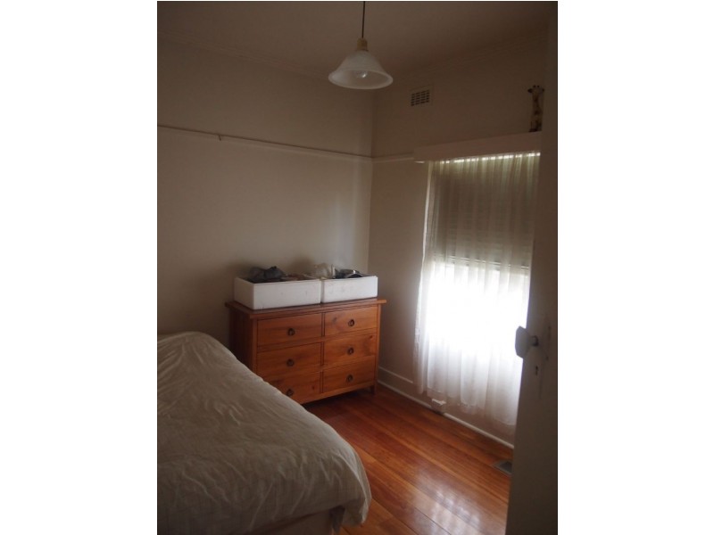 11 Hirst Street, Blackburn VIC 3130