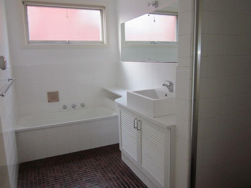 1/63 Blackburn Road, Blackburn VIC 3130