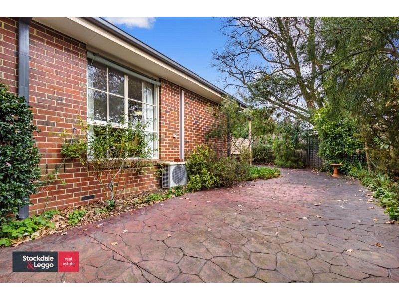 2/38 Lawrence Street, Blackburn South VIC 3130