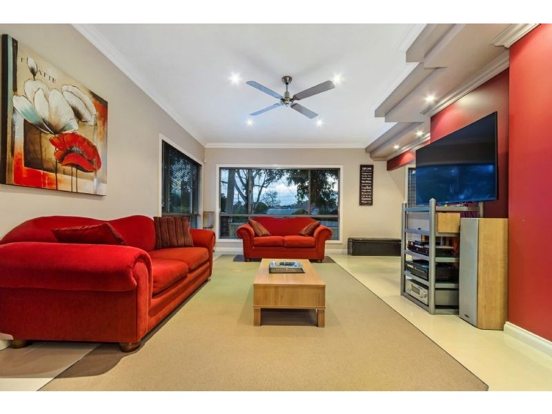 21 Koonung Road, Blackburn North VIC 3130