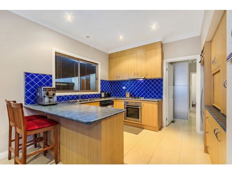 21 Koonung Road, Blackburn North VIC 3130
