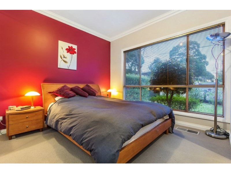 21 Koonung Road, Blackburn North VIC 3130