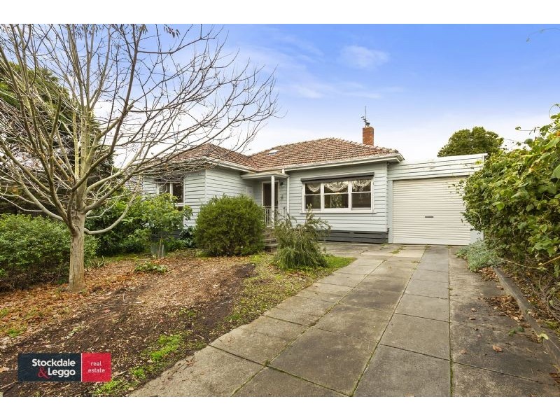 23 Amery Avenue, Blackburn VIC 3130