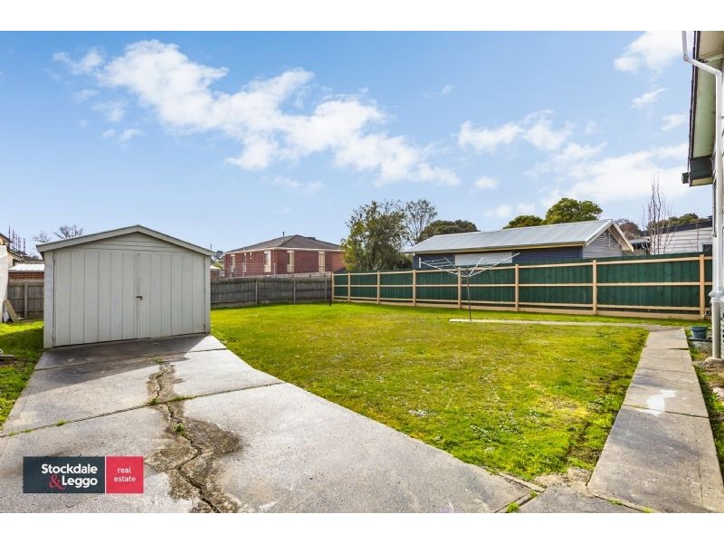 9 Hastings Avenue, Blackburn South VIC 3130