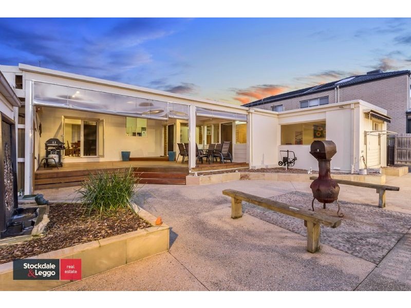 28 Crest Grove, Nunawading VIC 3131