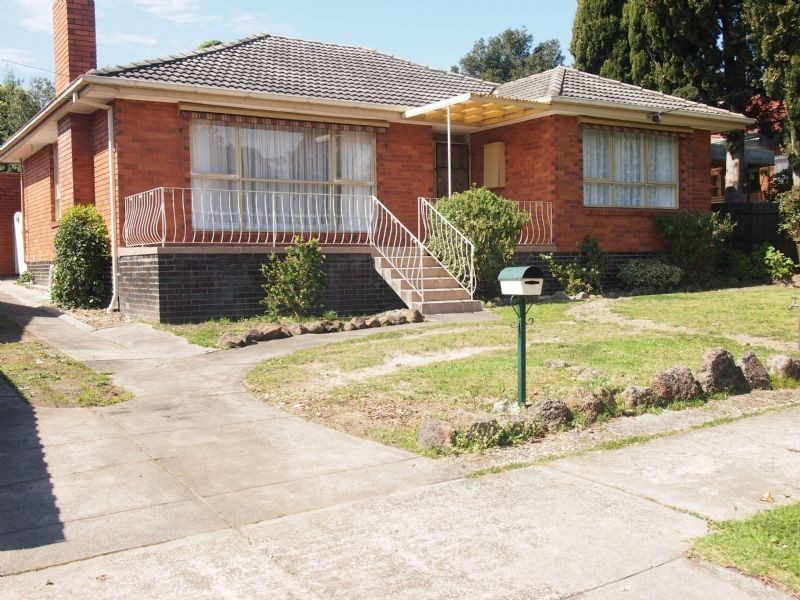 13 Bermuda Drive, Blackburn South VIC 3130