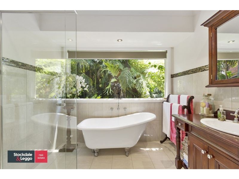 35 Somers Street, Mitcham VIC 3132