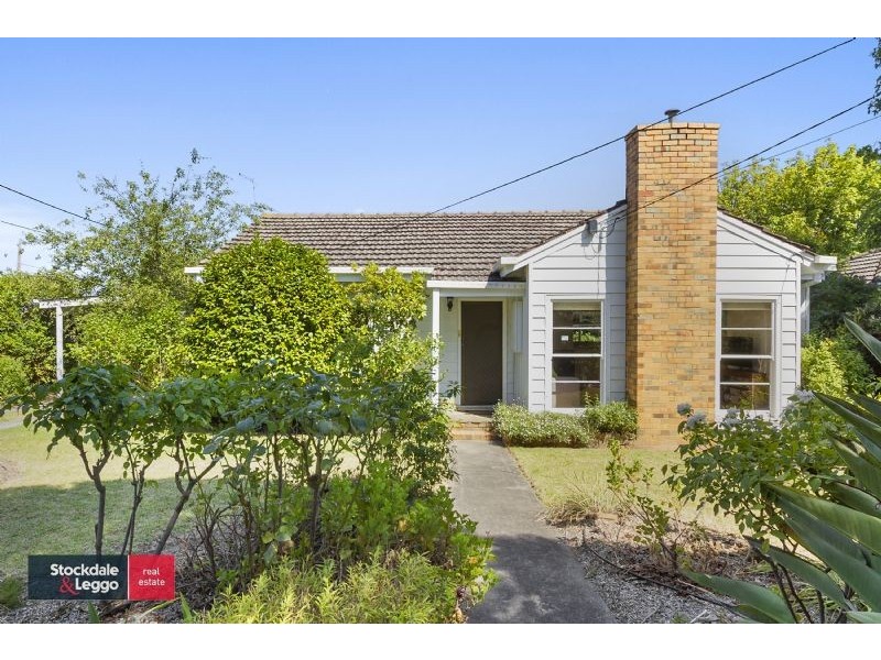 4 Aberdeen Road, Blackburn South VIC 3130