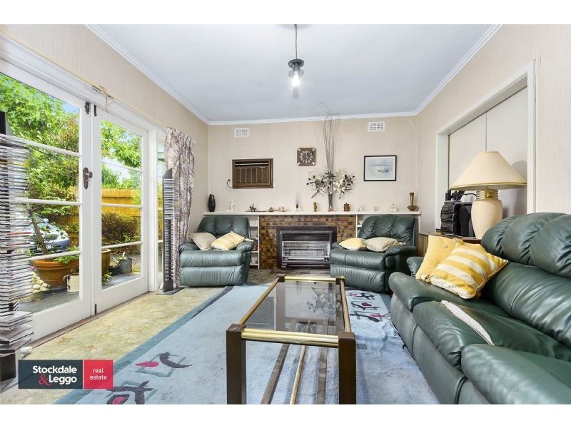 10 Simon Street, Blackburn North VIC 3130