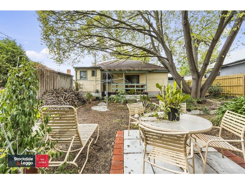 10 Simon Street, Blackburn North VIC 3130