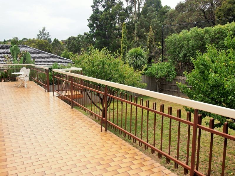 22 Golf Hill Avenue, Doncaster VIC 3108