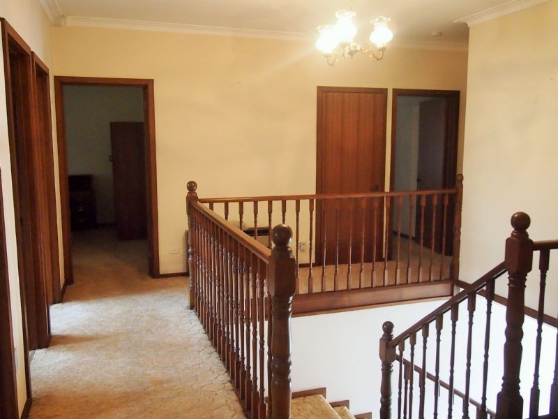 22 Golf Hill Avenue, Doncaster VIC 3108