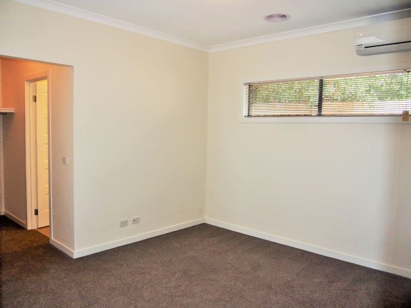 3/118 Mount View Parade, Croydon VIC 3136