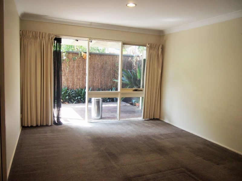 9/8 Via Media, Box Hill VIC 3128