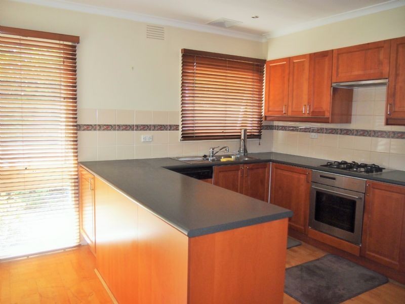 9/8 Via Media, Box Hill VIC 3128