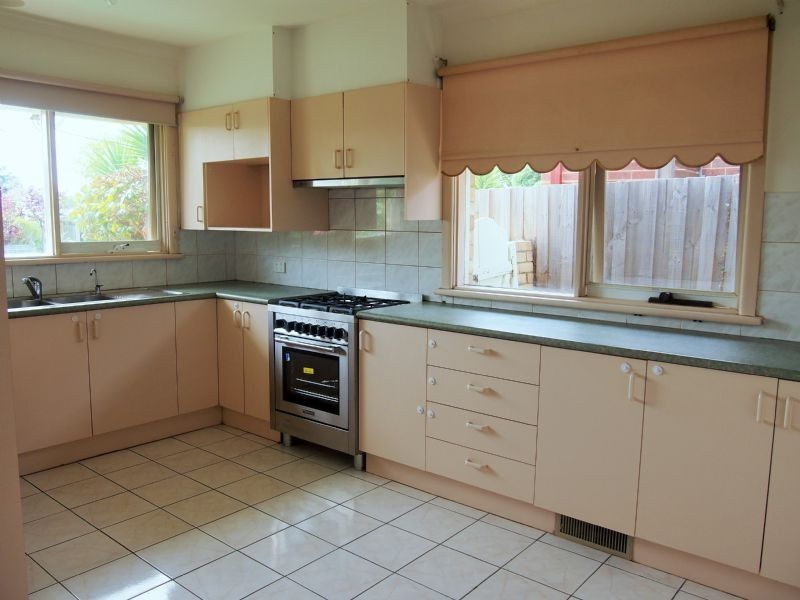 36 Victor Crescent, Forest Hill VIC 3131