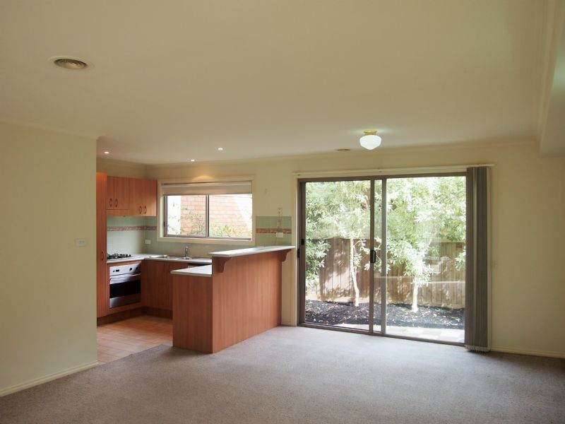 2/6-10  Station Street, Blackburn VIC 3130