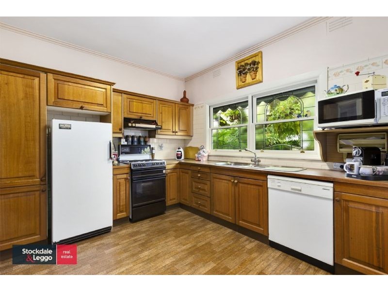 5 Boyd Street, Blackburn South VIC 3130