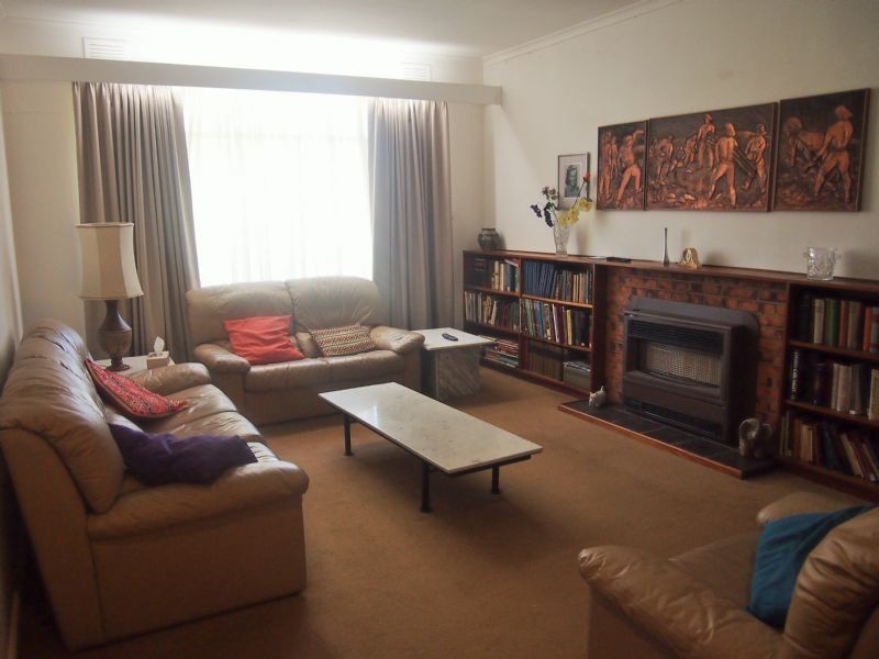 67 Husband Road, Forest Hill VIC 3131