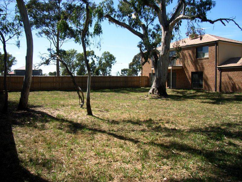 38 Elle Close, Bundoora VIC 3083