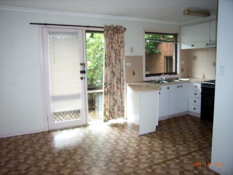 2/31 Highland Street, Kingsbury VIC 3083