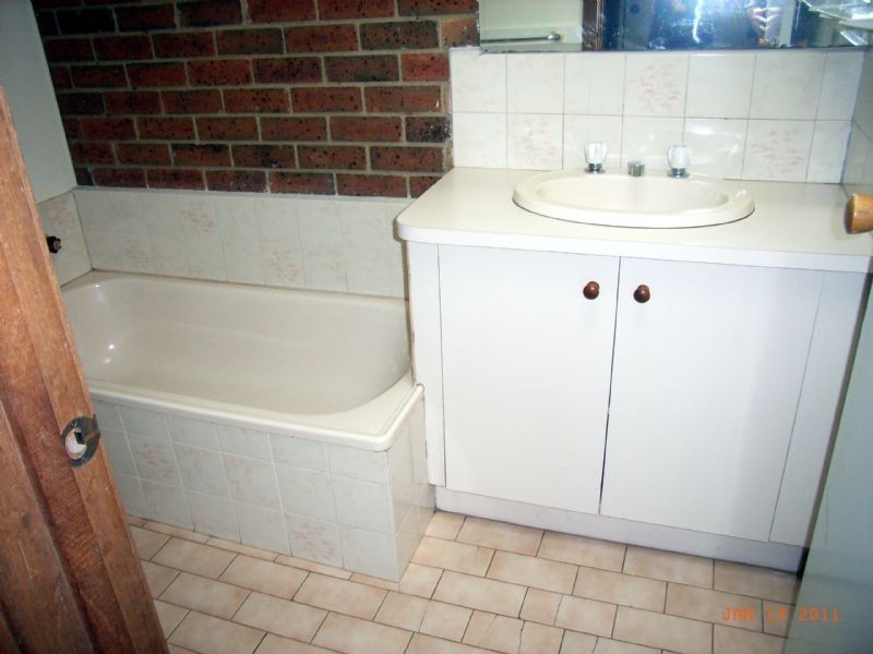 2/31 Highland Street, Kingsbury VIC 3083