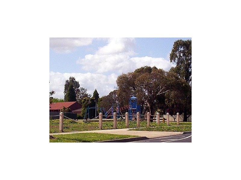 56 Roycroft Avenue, Mill Park VIC 3082