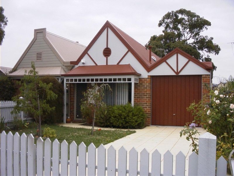 22 Benjamin Close, Bundoora VIC 3083