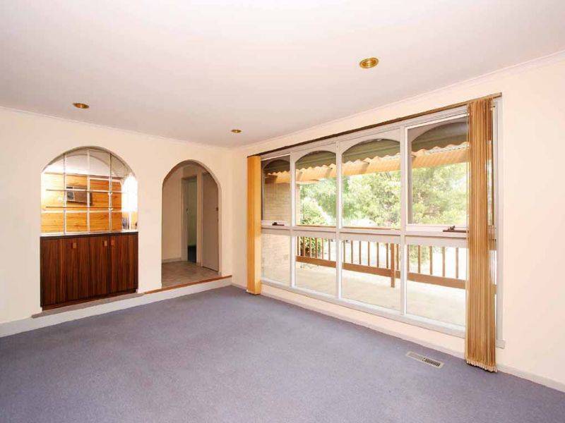 33 Milton Parade, Bundoora VIC 3083