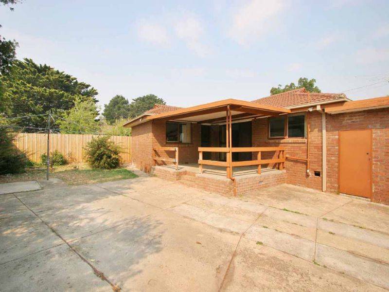 33 Milton Parade, Bundoora VIC 3083
