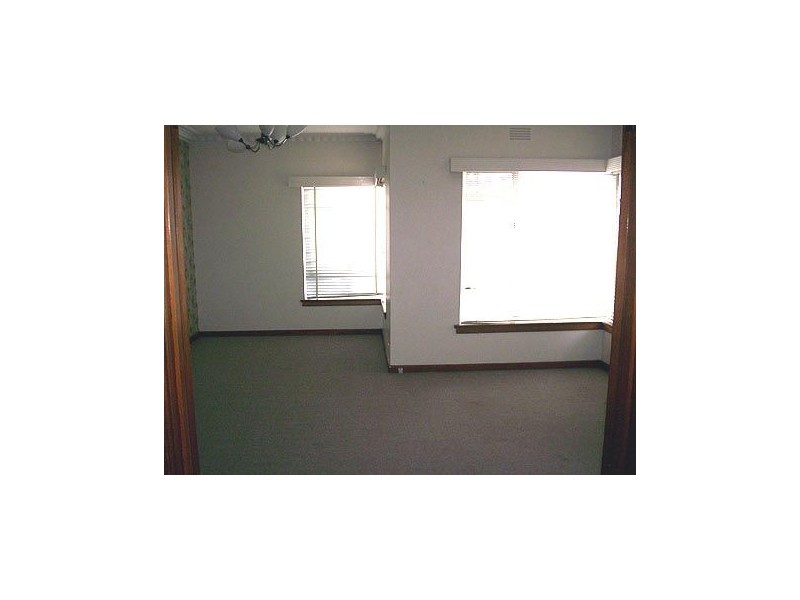 45 Devonshire Road, Watsonia VIC 3087