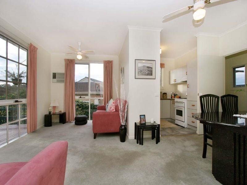 12 Pellett Street, Greensborough VIC 3088