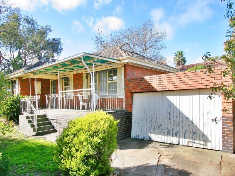 4 Marie Court, Bundoora VIC 3083